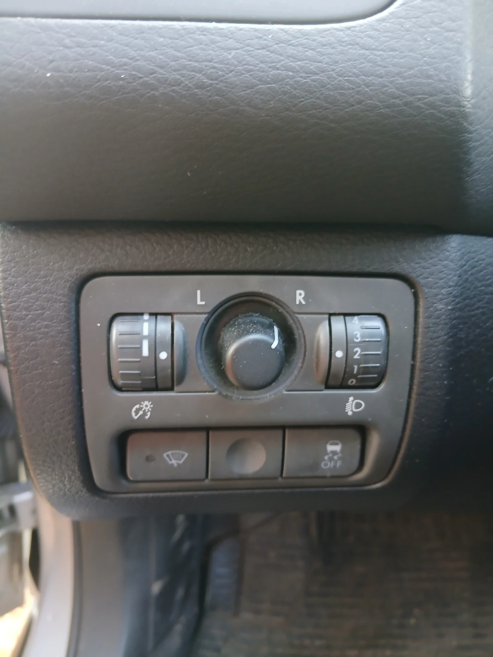Subaru Legacy 2.5, снимка 15 - Автомобили и джипове - 55882133