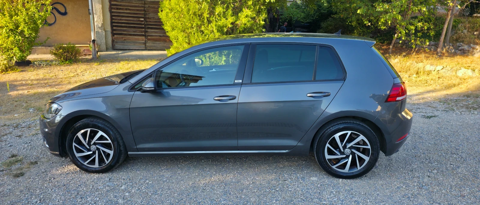 VW Golf Дигитал 2019г, снимка 7 - Автомобили и джипове - 55993315