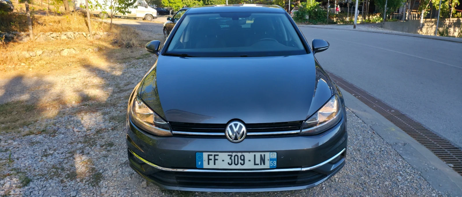 VW Golf Дигитал 2019г, снимка 3 - Автомобили и джипове - 55993315