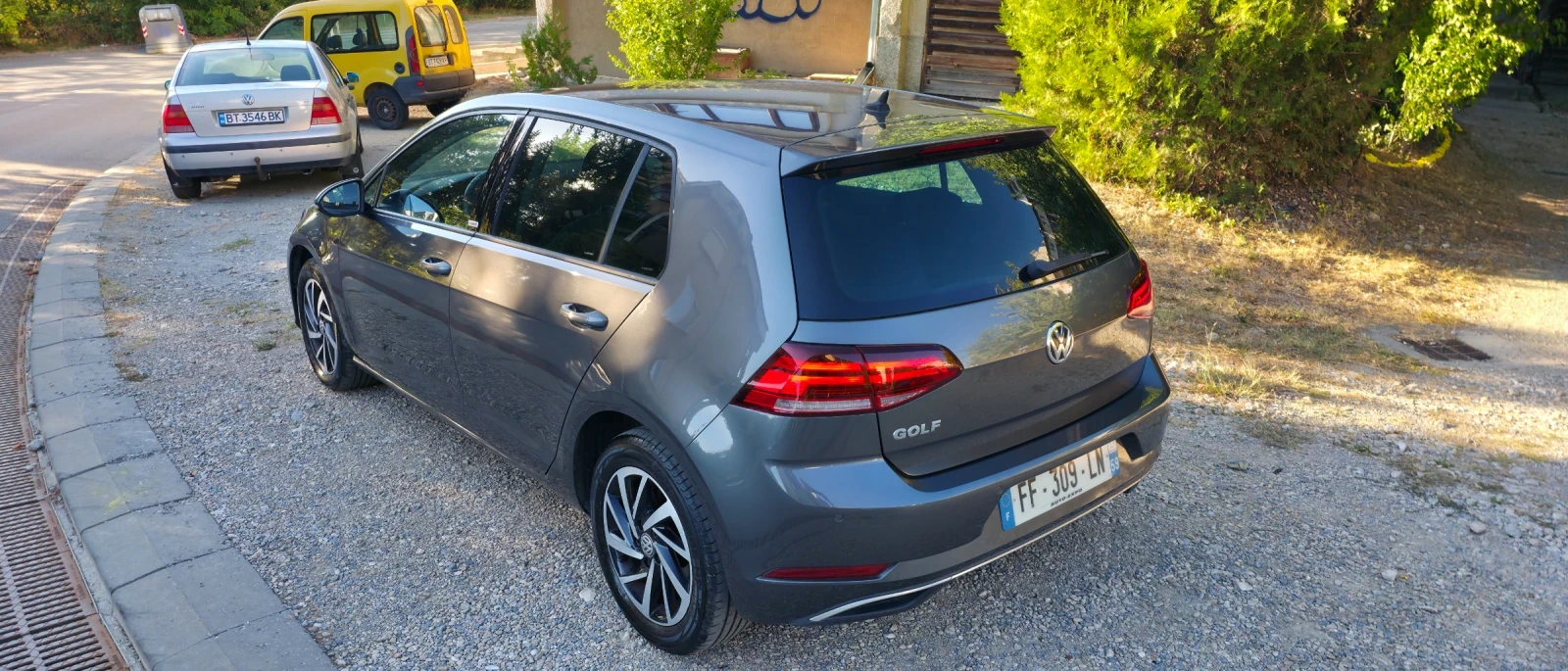 VW Golf Дигитал 2019г, снимка 8 - Автомобили и джипове - 55993315