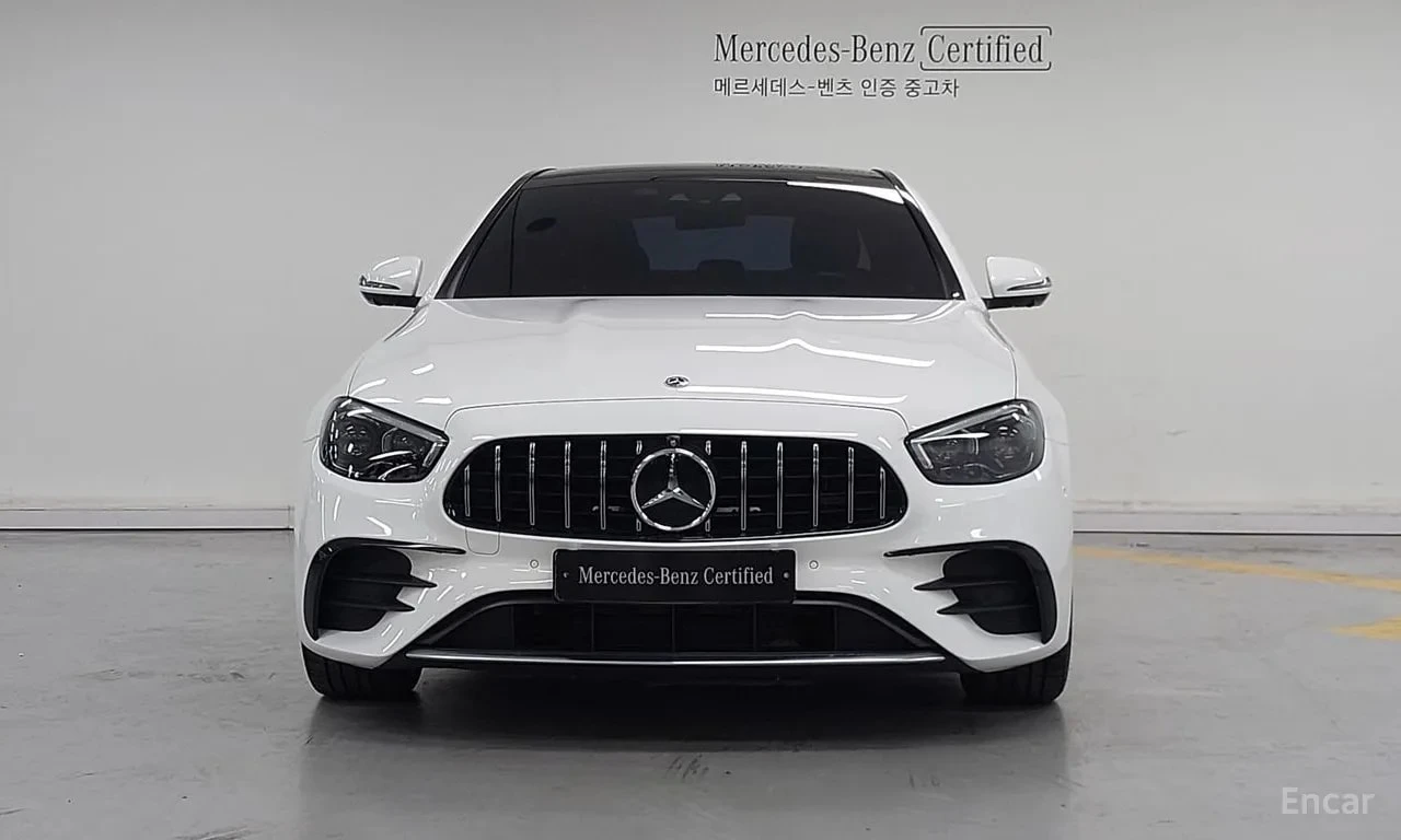 Mercedes-Benz E 53 AMG 4MATIC+ /ОБДУХВАНЕ/ПАНОРАМА/ДИСТРОНИК/360, снимка 3 - Автомобили и джипове - 56010382