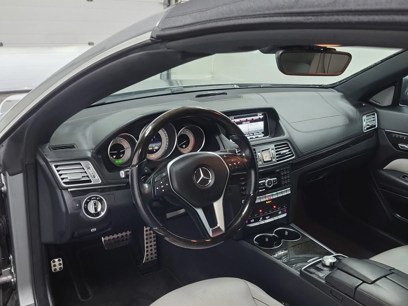 Mercedes-Benz E 55 E550* HARMAN KARDON* ОБДУХВАНЕ* CARFAX , снимка 10 - Автомобили и джипове - 56029987