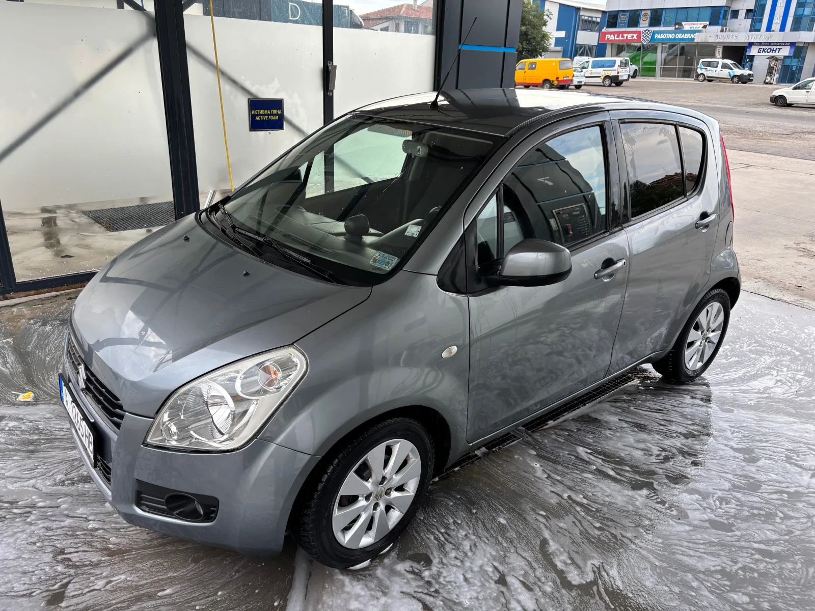 Suzuki Splash 1.0, снимка 3 - Автомобили и джипове - 56241589