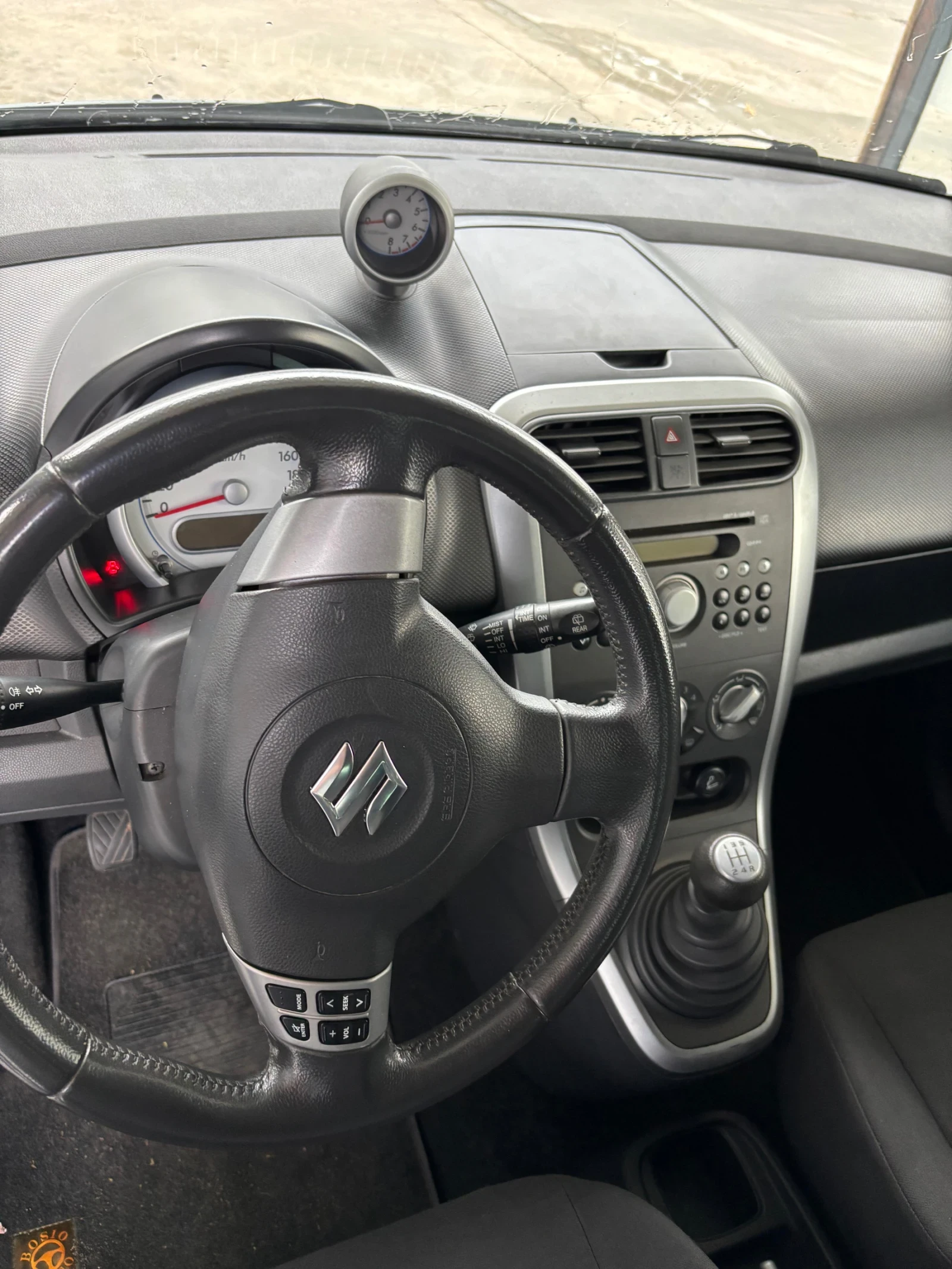Suzuki Splash 1.0, снимка 7 - Автомобили и джипове - 56241589