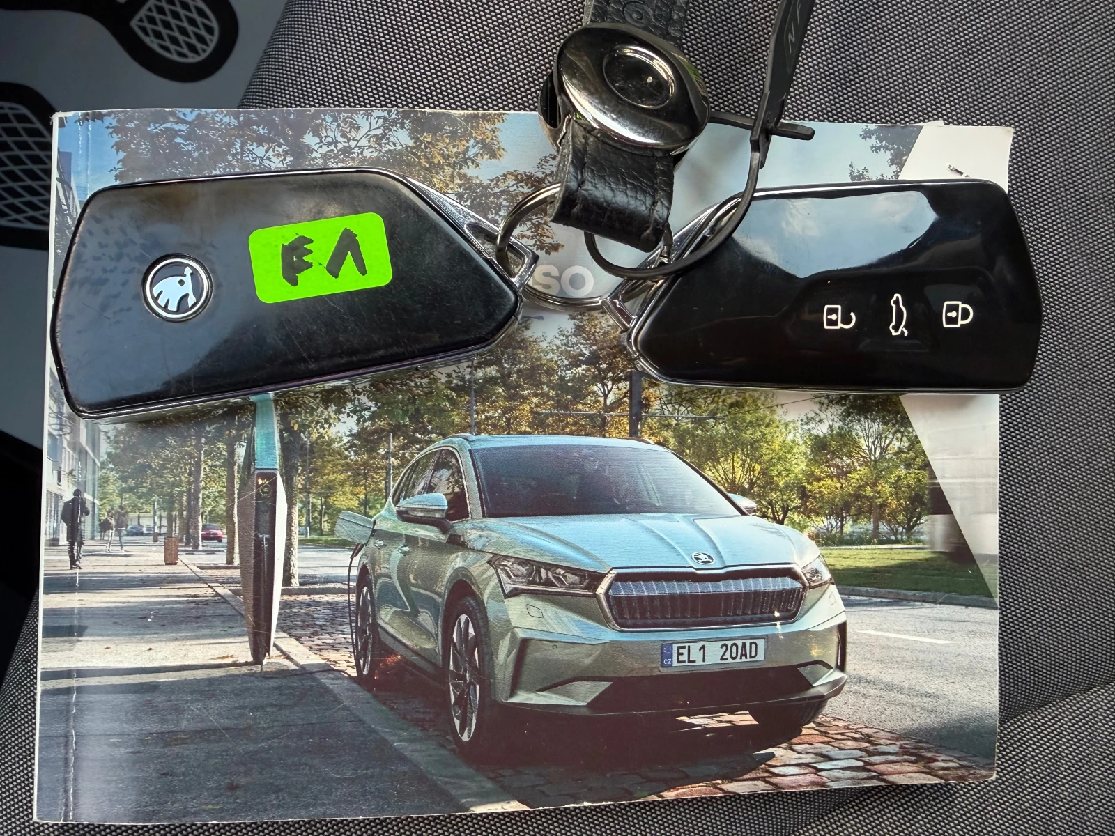 Skoda Enyaq 82 kw , снимка 14 - Автомобили и джипове - 56633702