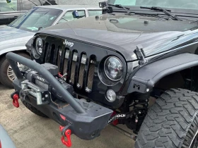 Jeep Wrangler SPORT /CARFAX AWD/, снимка 2