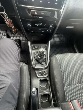 Suzuki Vitara 4x4 - 38000 лв. / 19429.09 € - 49815996 11