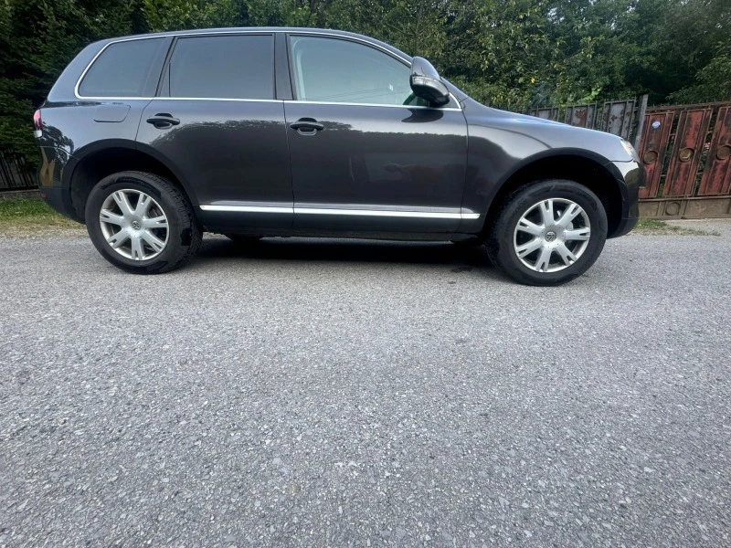 VW Touareg V6 TDI, снимка 3 - Автомобили и джипове - 47474176