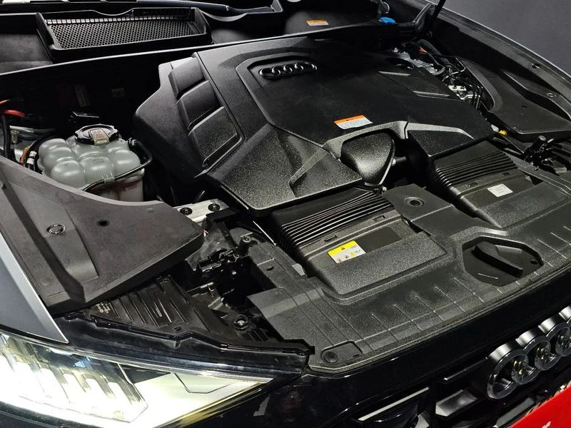 Audi Q8 3.0 DCB Automatic, снимка 6 - Автомобили и джипове - 55800675