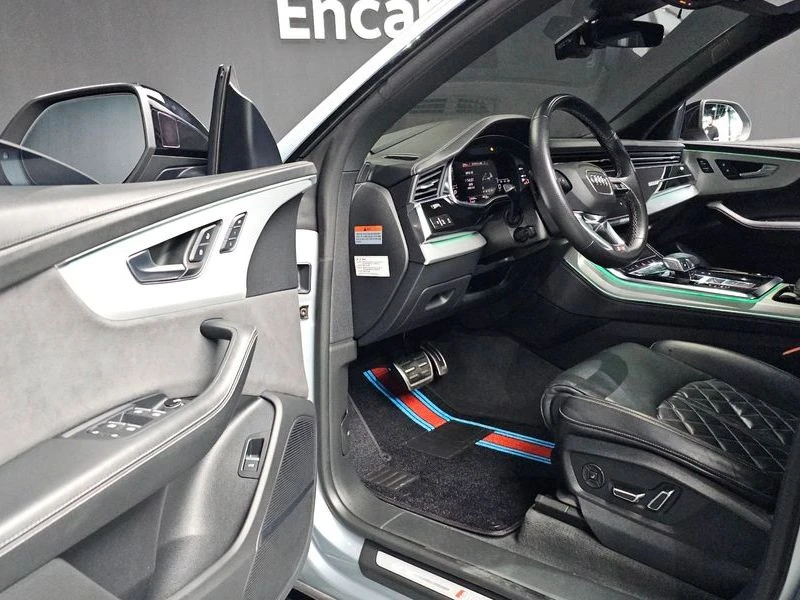 Audi Q8 3.0 DCB Automatic, снимка 10 - Автомобили и джипове - 55800675