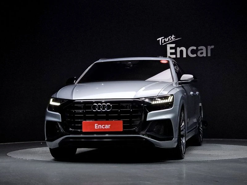 Audi Q8 3.0 DCB Automatic, снимка 3 - Автомобили и джипове - 55800675