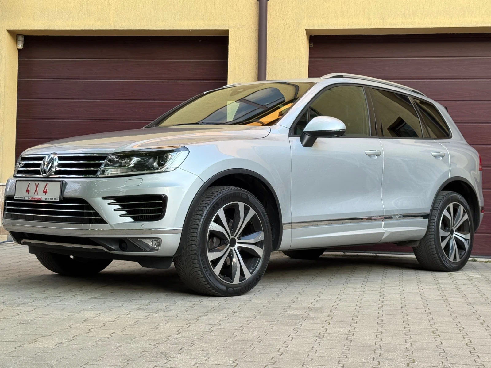 VW Touareg R-Line-3.0TDI-262ps-116хил.км - изображение 3