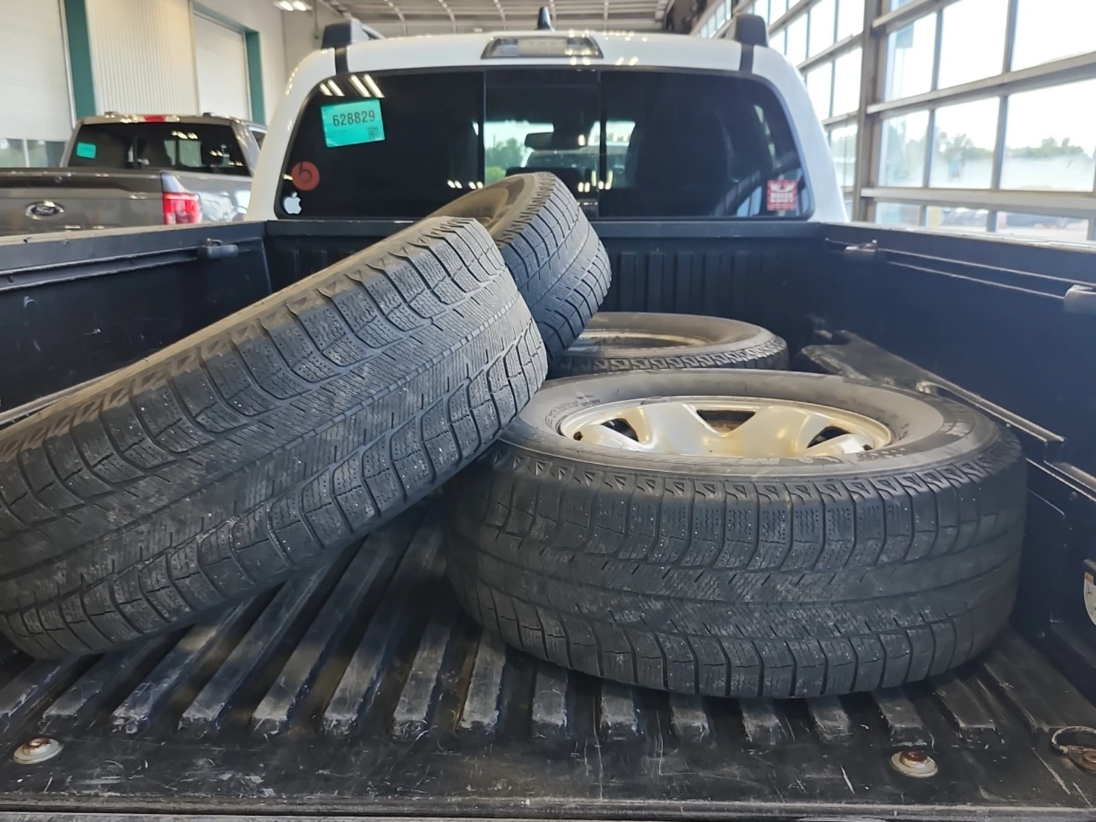 Toyota Tacoma * CREW CAB* * LONG BED* * АвтоКредит*  - изображение 6