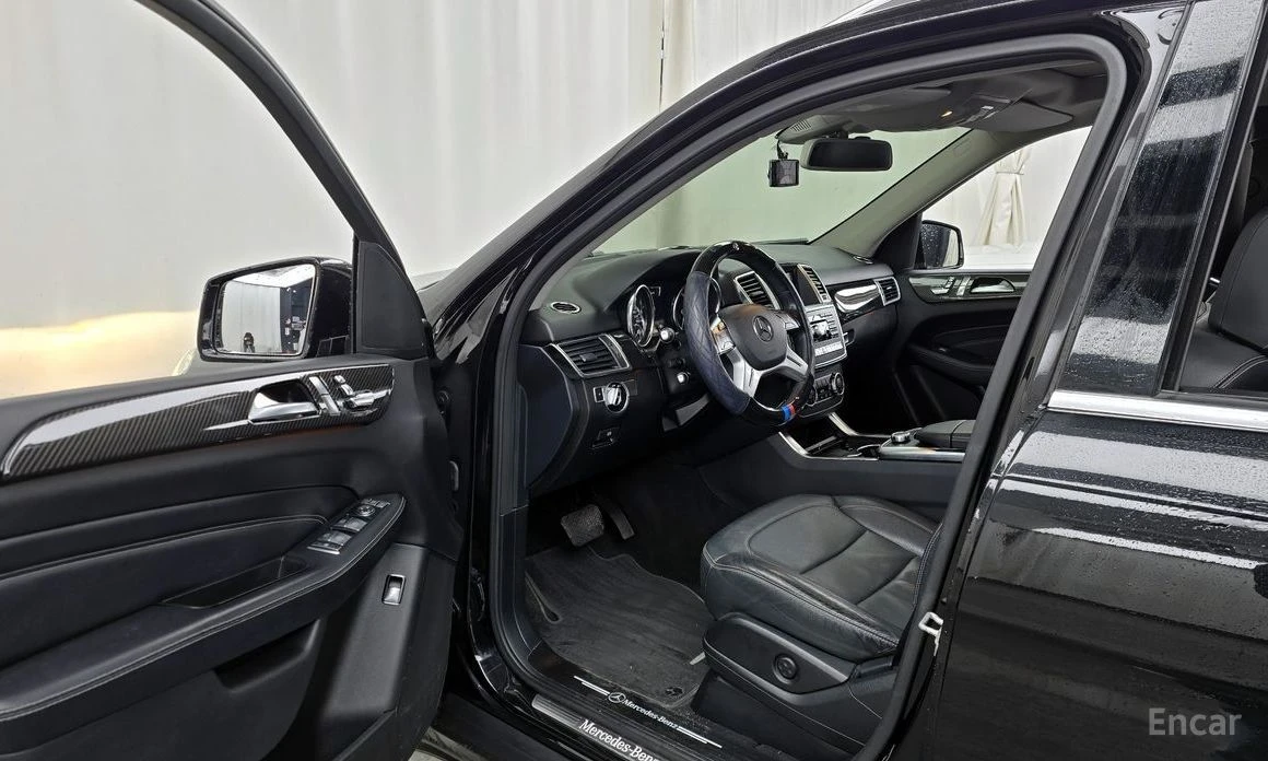 Mercedes-Benz ML 350, снимка 10 - Автомобили и джипове - 53732673