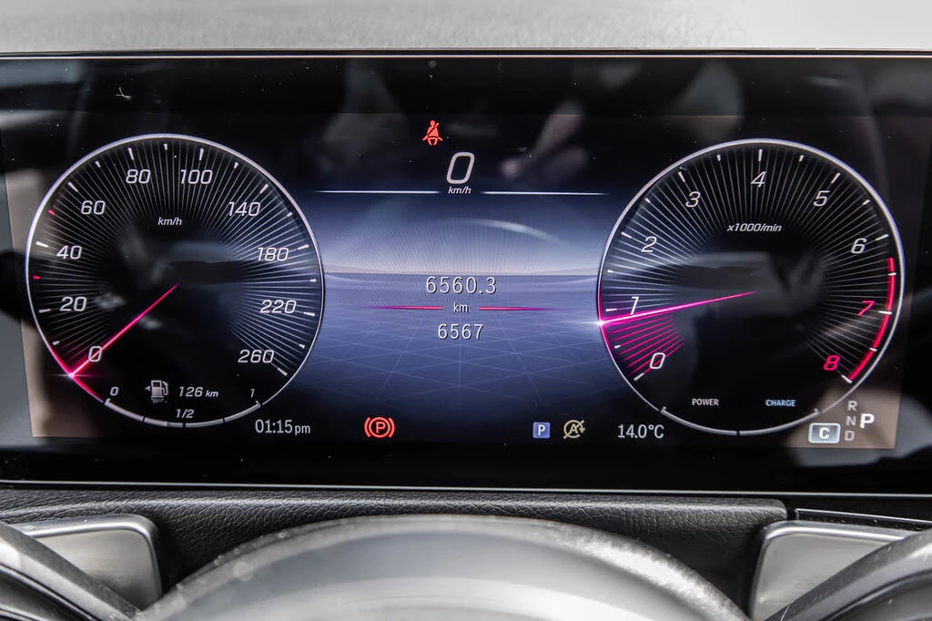 Mercedes-Benz GLB 250* 4MATIC* АвтоКредит* (ЦЕНА ДО БГ), снимка 11 - Автомобили и джипове - 53965420