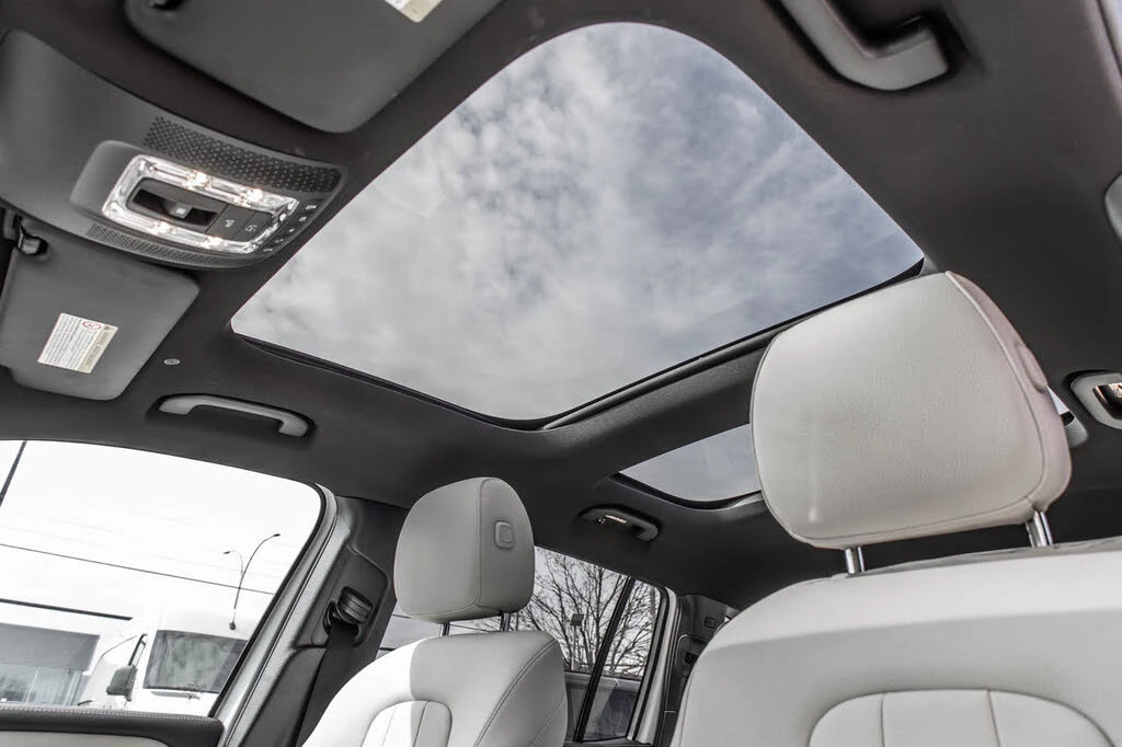 Mercedes-Benz GLB 250* 4MATIC* АвтоКредит* (ЦЕНА ДО БГ), снимка 17 - Автомобили и джипове - 53965420