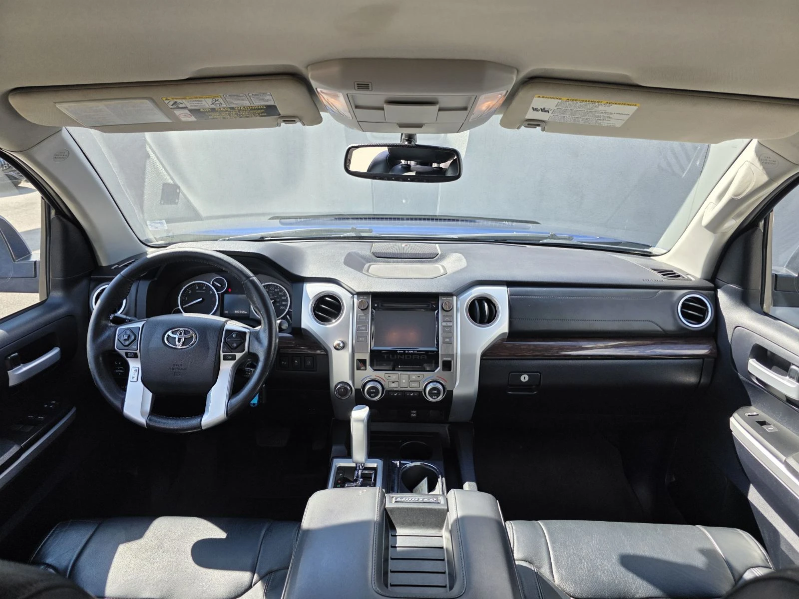 Toyota Tundra 5.7L DOUBLE CAB AWD ГАЗОВА УРЕДБА, снимка 12 - Автомобили и джипове - 53986942