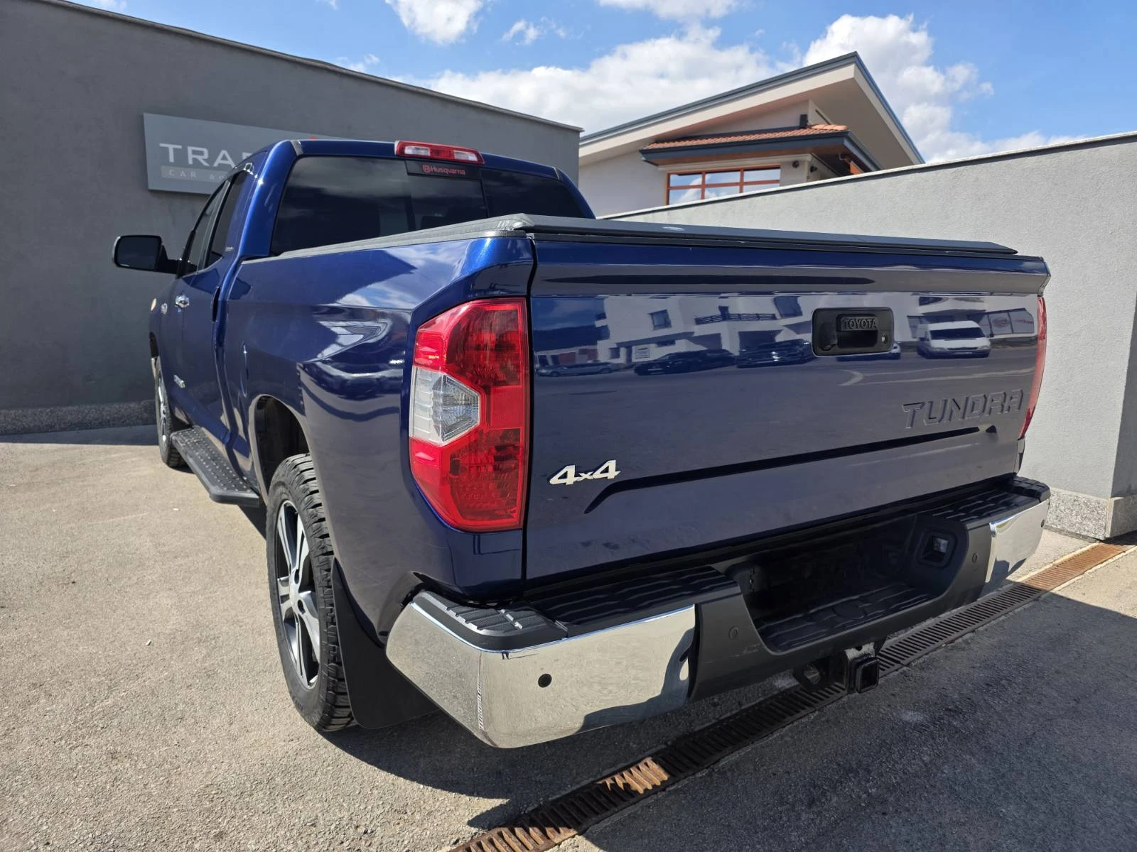 Toyota Tundra 5.7L DOUBLE CAB AWD ГАЗОВА УРЕДБА, снимка 6 - Автомобили и джипове - 53986942