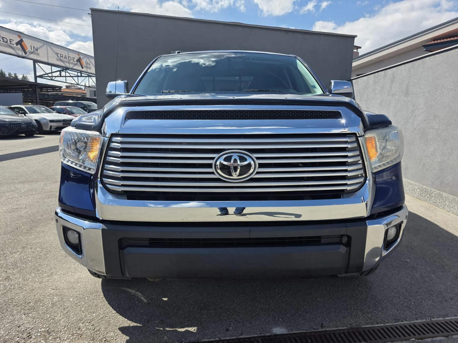 Toyota Tundra 5.7L DOUBLE CAB AWD ГАЗОВА УРЕДБА, снимка 2 - Автомобили и джипове - 53986942
