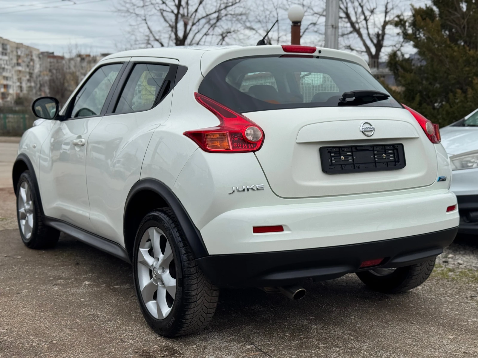 Nissan Juke 1.5DCI * KLIMATRONIK, снимка 5 - Автомобили и джипове - 54028394