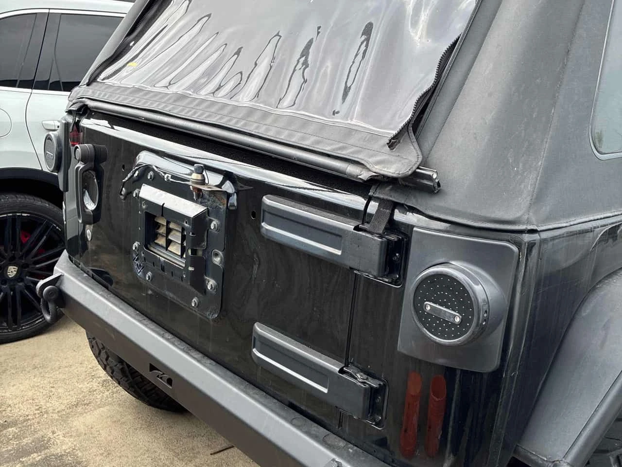 Jeep Wrangler SPORT /CARFAX AWD/, снимка 6 - Автомобили и джипове - 54345353