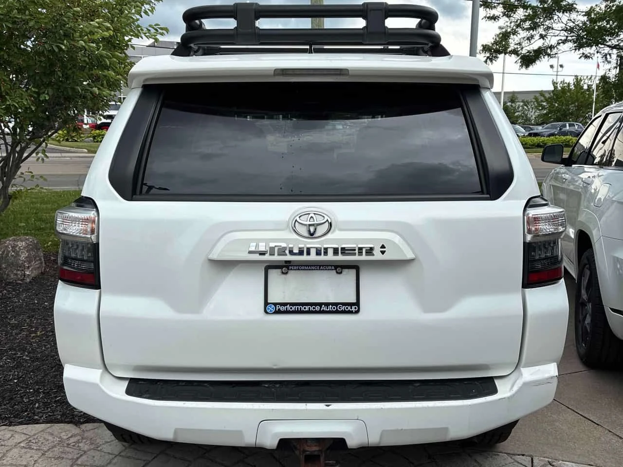 Toyota 4runner * 4WD * АВТОКРЕДИТ БЕЗ ПЪРВОНАЧАЛНА ВНОСКА* , снимка 4 - Автомобили и джипове - 54966015