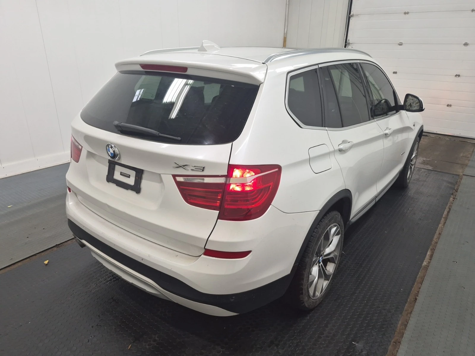 BMW X3, снимка 3 - Автомобили и джипове - 55125064