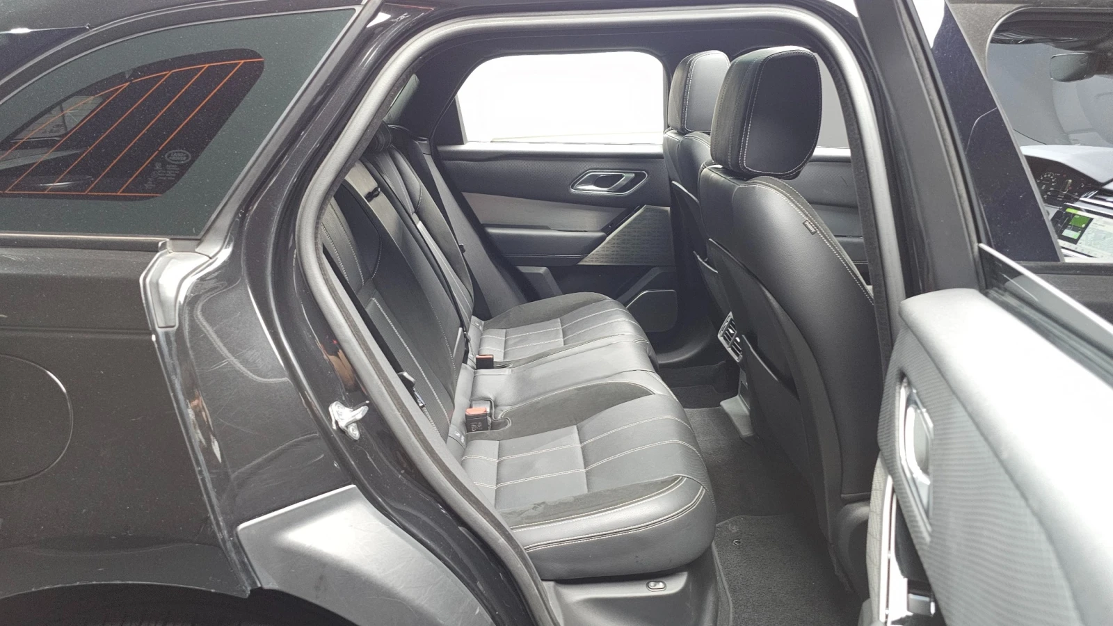 Land Rover Range Rover Velar D240 R-Dynamic SE, снимка 11 - Автомобили и джипове - 55368844