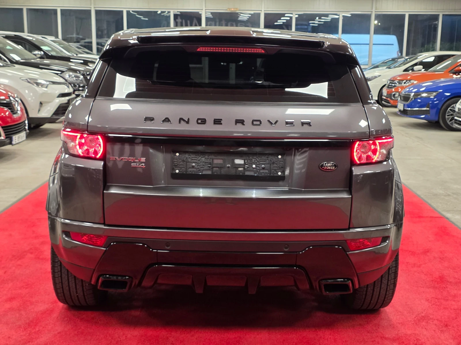 Land Rover Range Rover Evoque 2.0 Si4 | 241 hp | Всички екстри, снимка 5 - Автомобили и джипове - 55429751