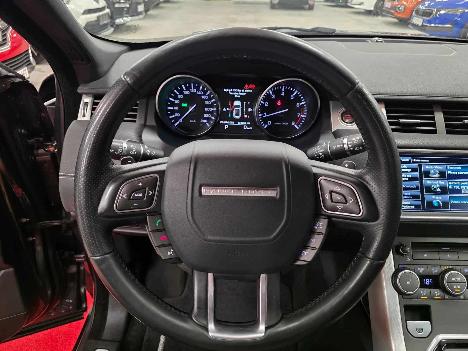 Land Rover Range Rover Evoque 2.0 Si4 | 241 hp | Всички екстри, снимка 8 - Автомобили и джипове - 55429751