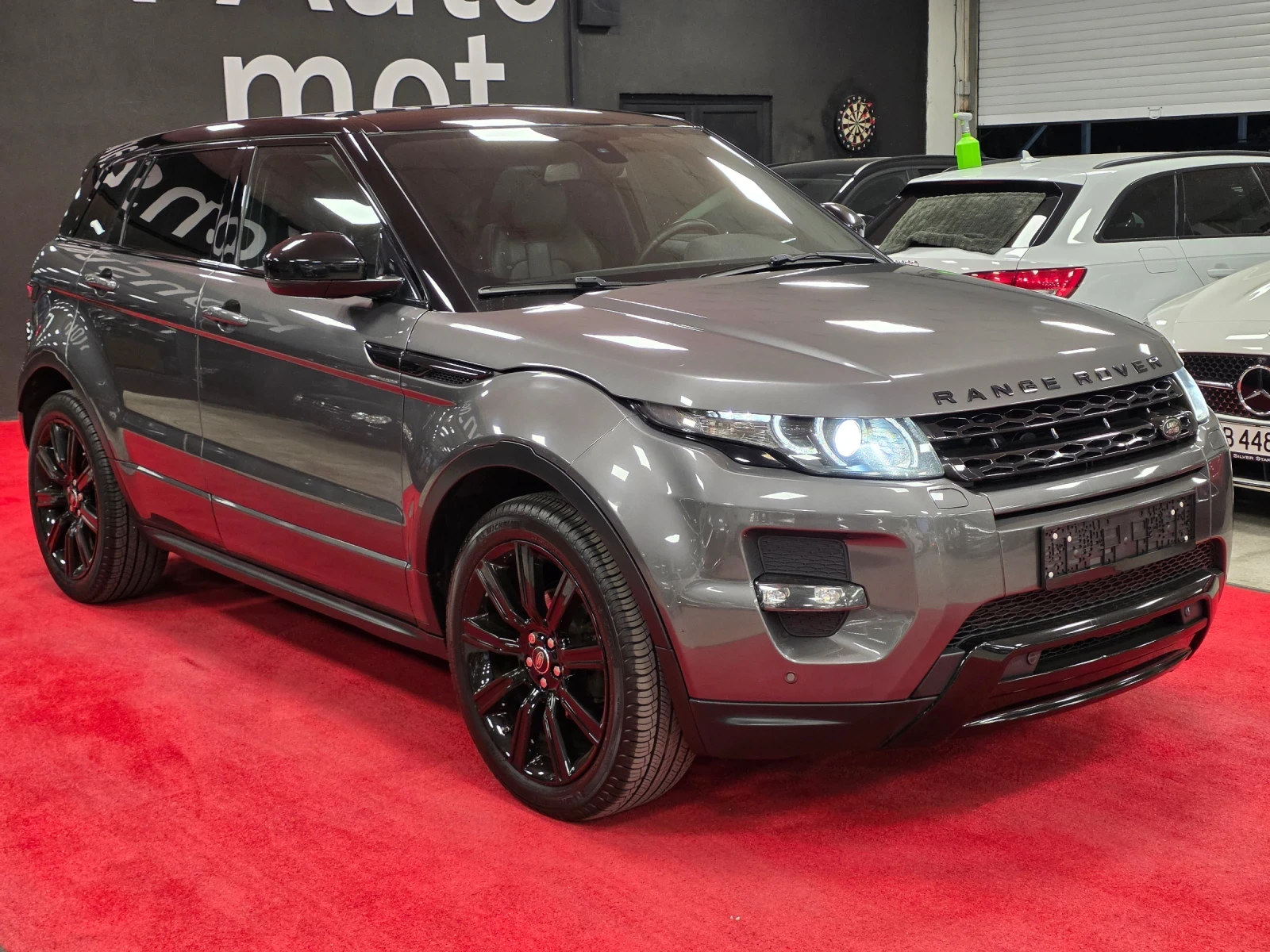 Land Rover Range Rover Evoque 2.0 Si4 | 241 hp | Всички екстри