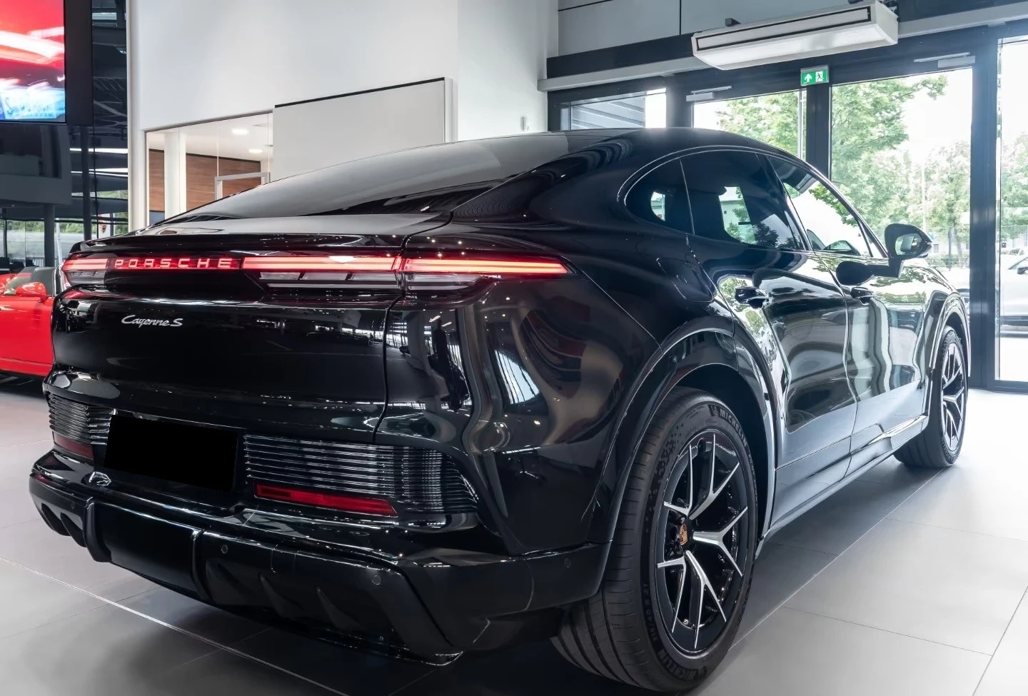 Porsche Cayenne S / COUPE / DISPLAY / BOSE / 360 / HUD / PANO /, снимка 6 - Автомобили и джипове - 55628959