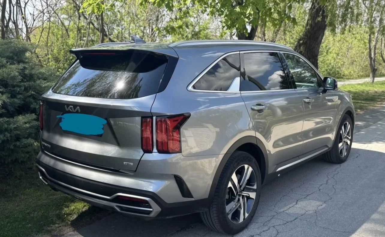 Kia Sorento Platinum HEV 4x4 7 места ГАРАНЦИЯ до 2031, снимка 3 - Автомобили и джипове - 56248962
