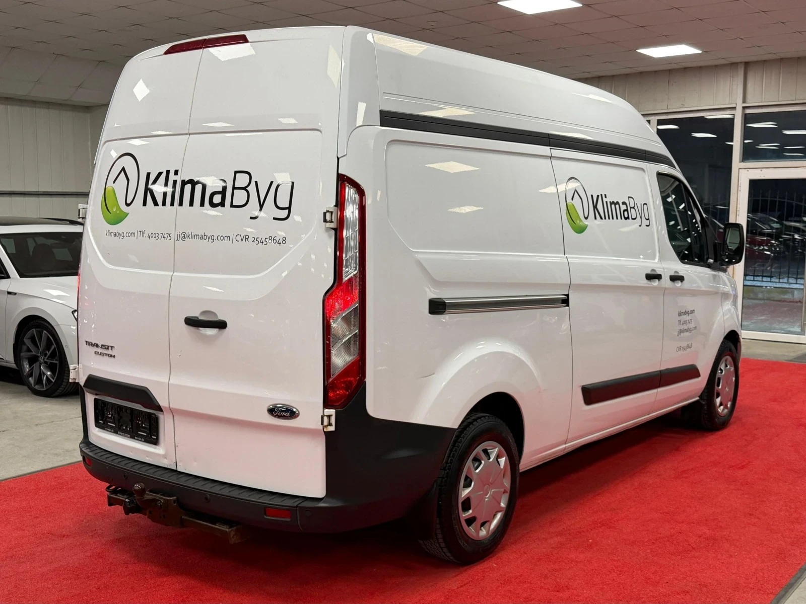 Ford Transit Custom 290L | 2.0TDCI 136 | Automatic | H2 L2 | TOP, снимка 4 - Бусове и автобуси - 53761222