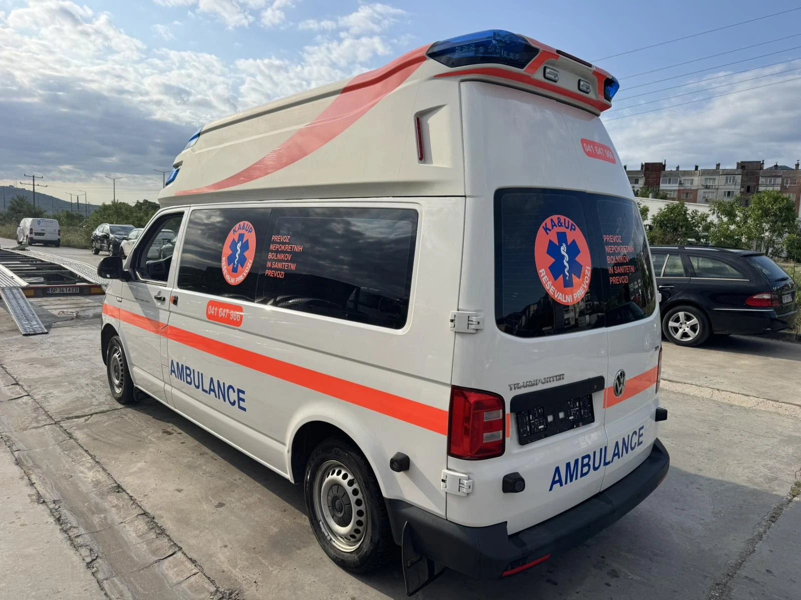 VW Transporter 2.0D ЛИНЕЙКА АВТОМАТИК, снимка 6 - Бусове и автобуси - 55185941