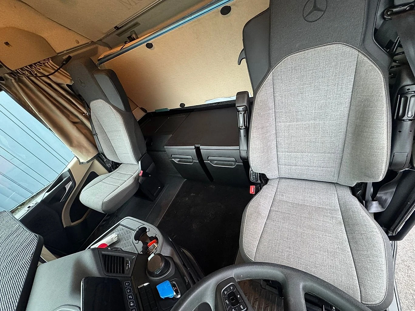 Mercedes-Benz Actros 1845 L Pro Cabin | Mobile.bg � ����������� 11