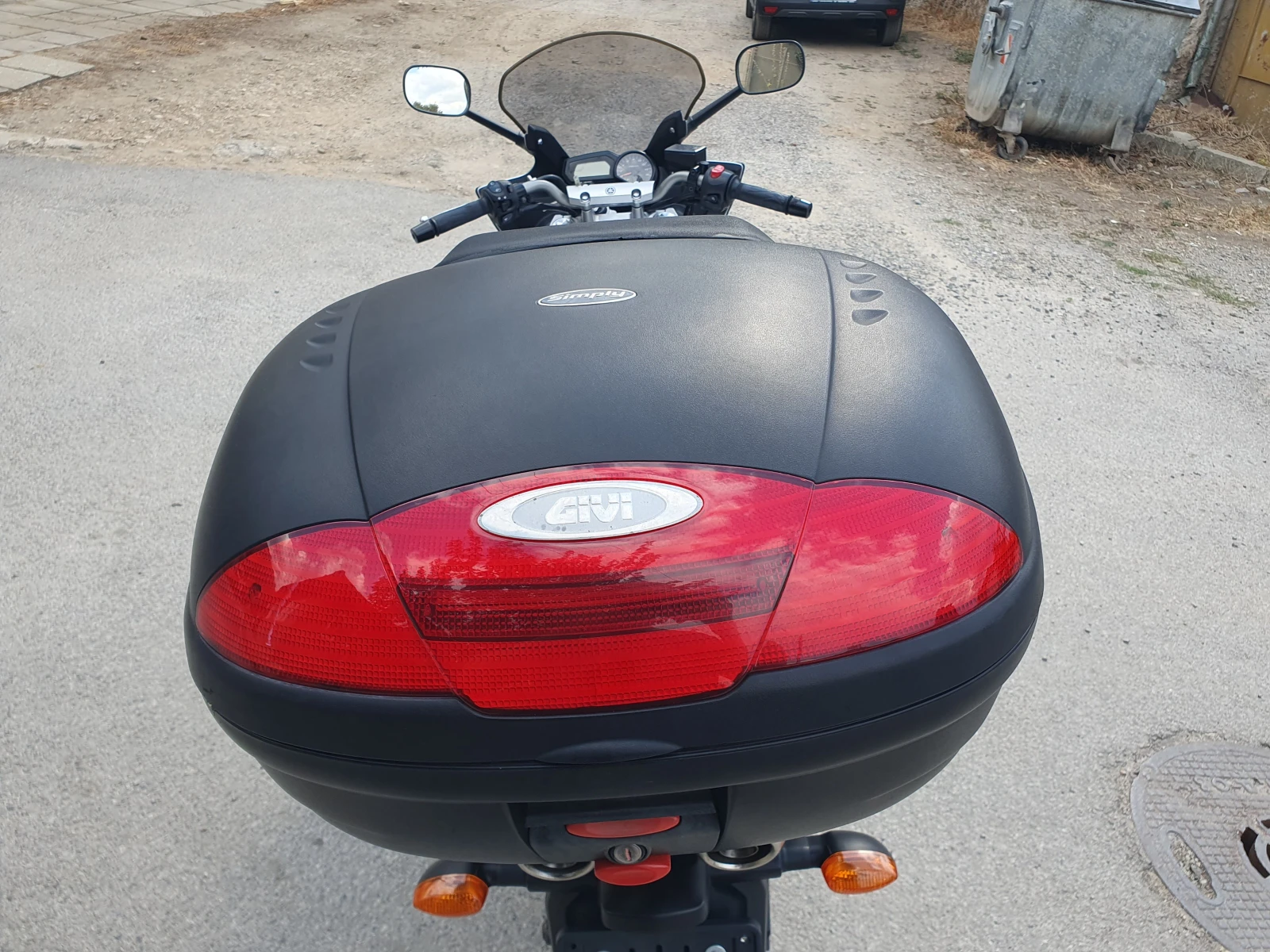 Yamaha Fazer 600 S2 22000км! Leo Vinche, снимка 17 - Мотоциклети и мототехника - 56038314