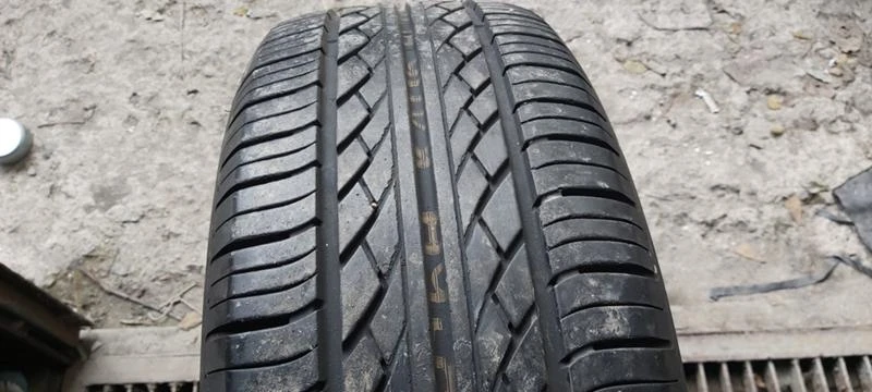 Гуми Летни 235/60R16, снимка 1 - Гуми и джанти - 31251537