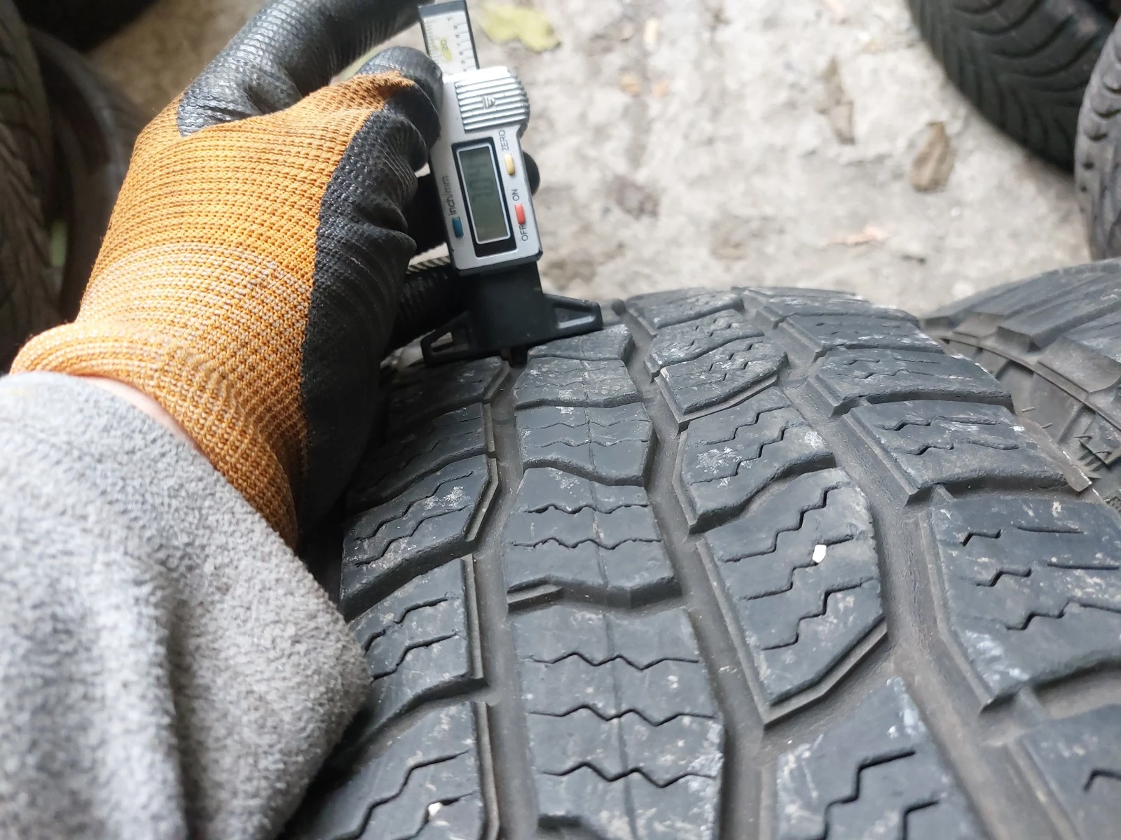 ���� 265/60R18 | Mobile.bg � ����������� 4