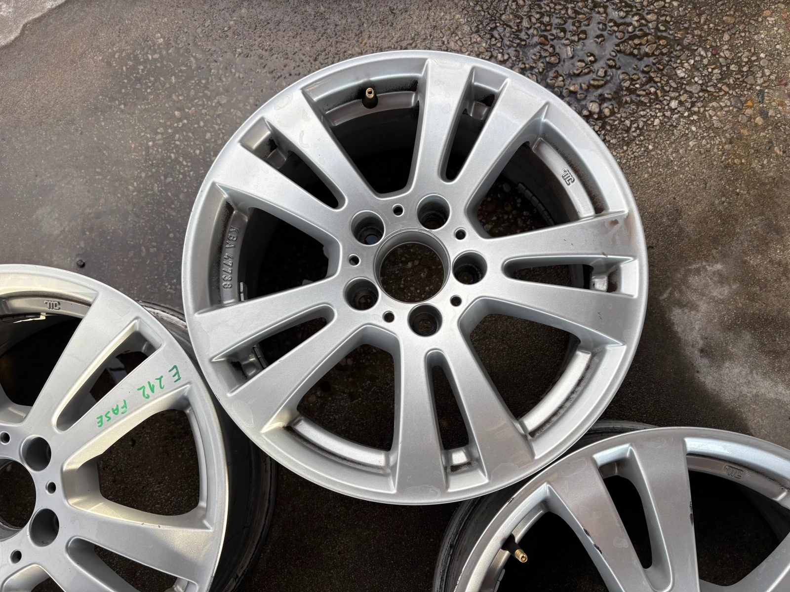 Джанти за Mercedes-Benz, снимка 4 - Гуми и джанти - 56205583