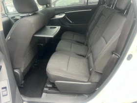 Toyota Corolla verso 2.0 D Sol, снимка 11