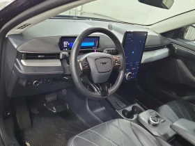Ford Mustang Mach-E Select AWD, снимка 13