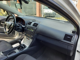 Toyota Avensis 2.0 D-4D, снимка 16
