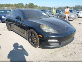 Porsche Panamera 4