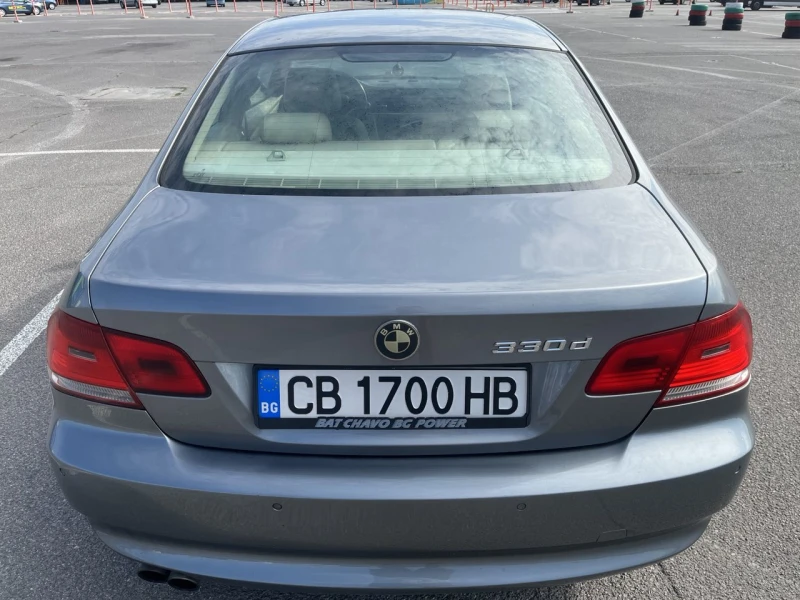 BMW 330 D, снимка 9 - Автомобили и джипове - 48420377