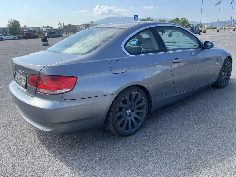 BMW 330 D, снимка 8 - Автомобили и джипове - 46863894