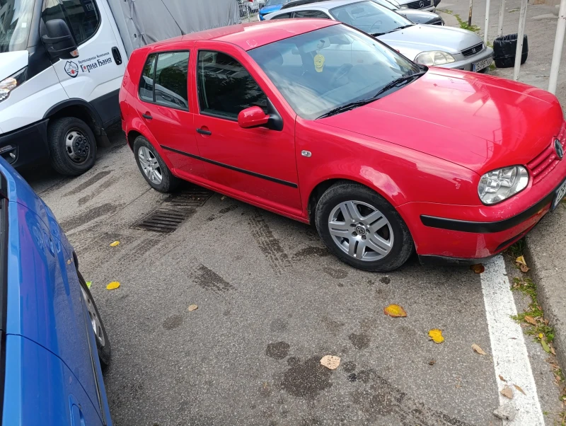 VW Golf 1.9 TDI, снимка 6 - Автомобили и джипове - 47543047