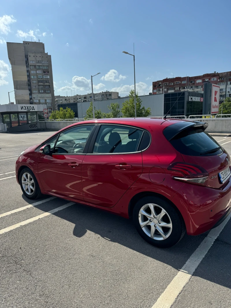 Peugeot 208 1.2 , снимка 6 - Автомобили и джипове - 47917484