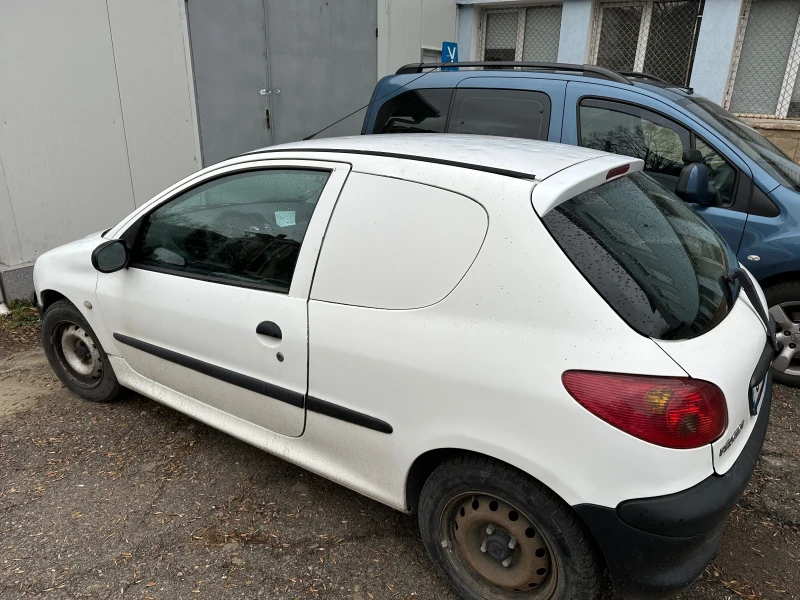 Peugeot 206 Товарна, снимка 3 - Автомобили и джипове - 48222093