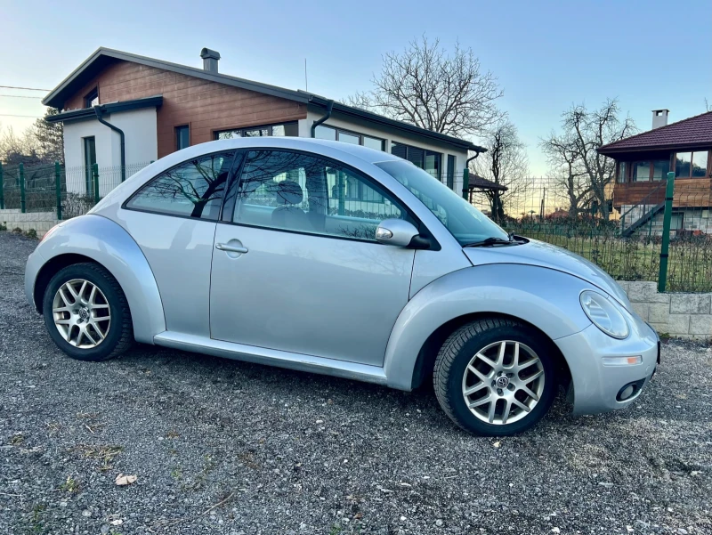 VW New beetle 1.9/DISEL, снимка 3 - Автомобили и джипове - 48825839